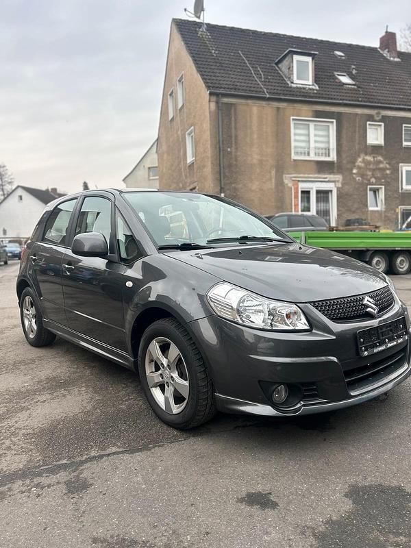 Gebraucht Suzuki SX4 120 PS (88 kW) 2009 Grau Kleinwagen