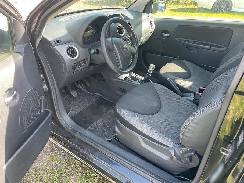 Gebraucht Citroën C2 60 PS (44 kW) 2007 Schwarz Kleinwagen