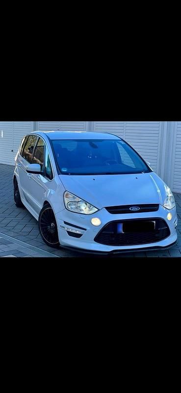 Gebraucht Ford S-MAX ST-Line 163 PS (119 kW) 2014 Weiß Van / Kleinbus