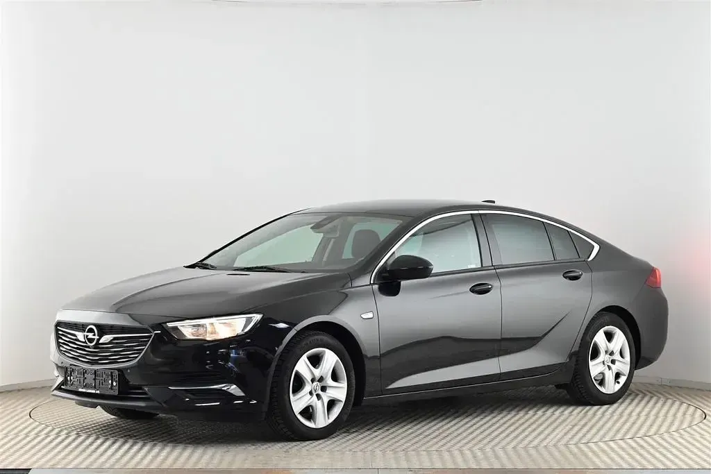 Gebraucht Opel Insignia Edition 140 PS (102 kW) 2018 Schwarz Limousine