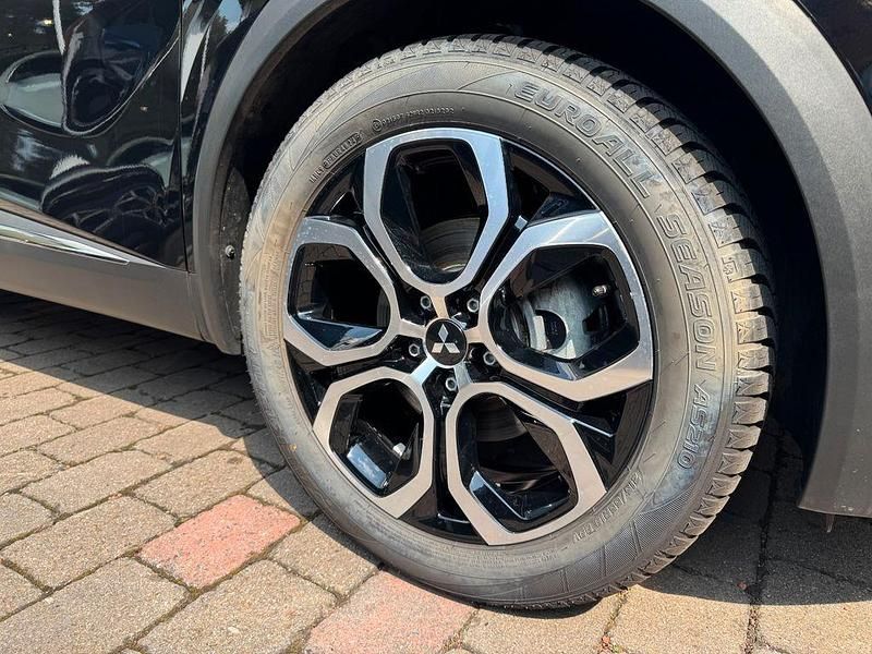 Gebraucht Mitsubishi ASX Top 92 PS (67 kW) 2024 Schwarz SUV