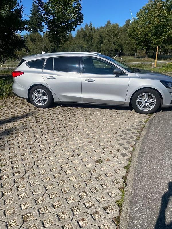 Gebraucht Ford Focus Active 150 PS (110 kW) 2020 Silber Kombi
