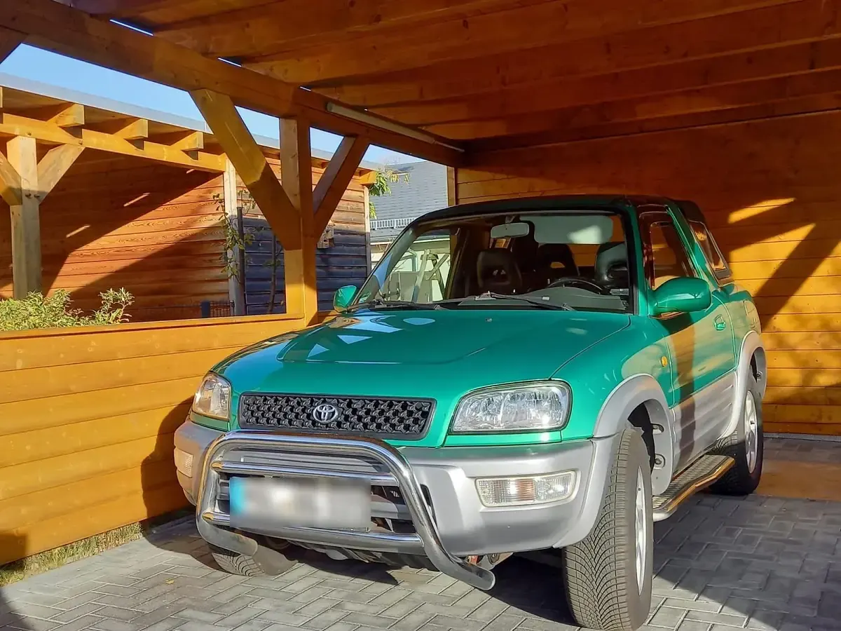 Gebraucht Toyota RAV4 128 PS (94 kW) 1999 Grün SUV