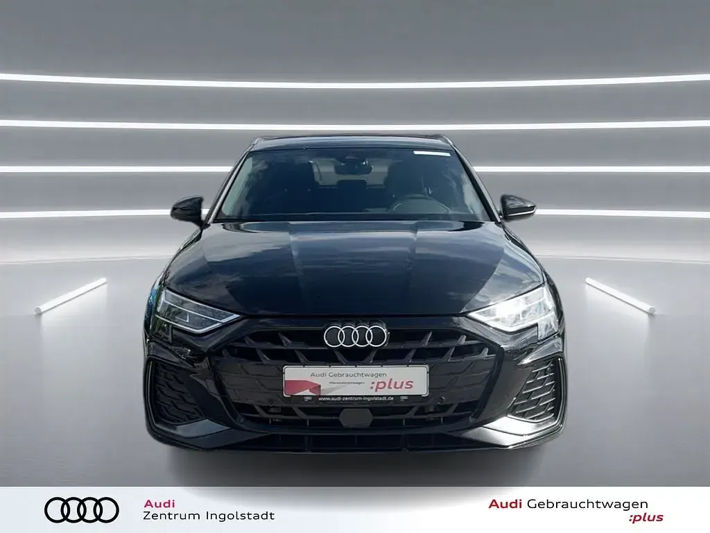 Gebraucht Audi A3 S-Line 204 PS (150 kW) 2025 Mythosschwarz metallic Limousine