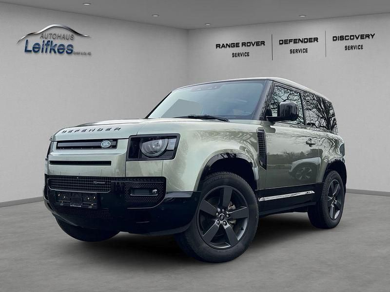 Gebraucht Land Rover Defender SE 200 PS (147 kW) 2023 Pangea green SUV