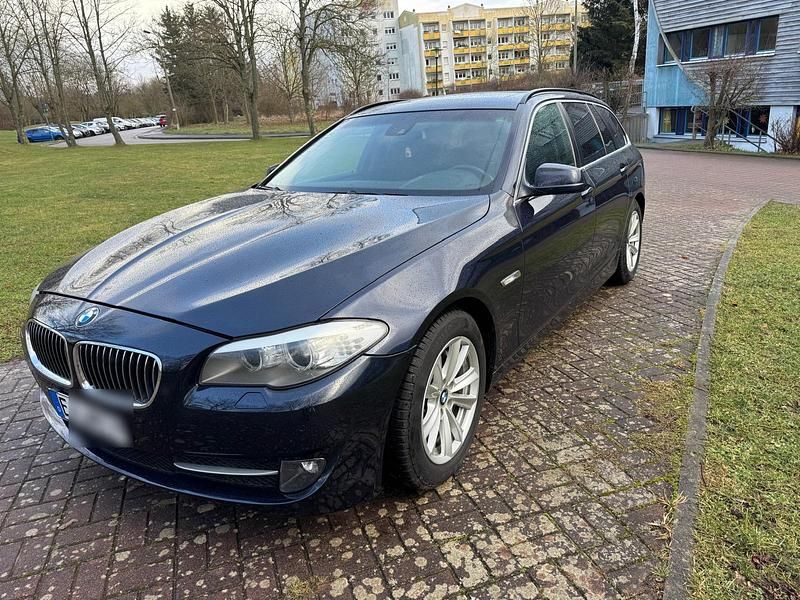 Gebraucht BMW 530 258 PS (189 kW) 2011 Andere farben Kombi