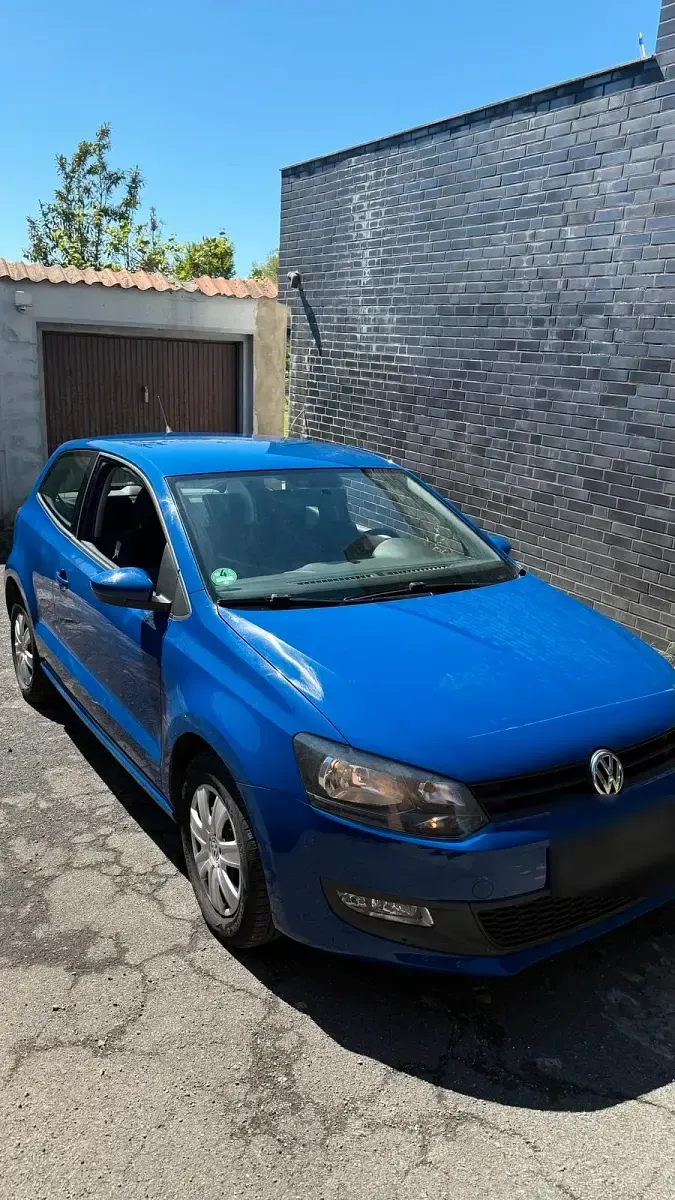 Second-hand VW Polo 60 CP (44 kW) 2013 Albastru Hatchback