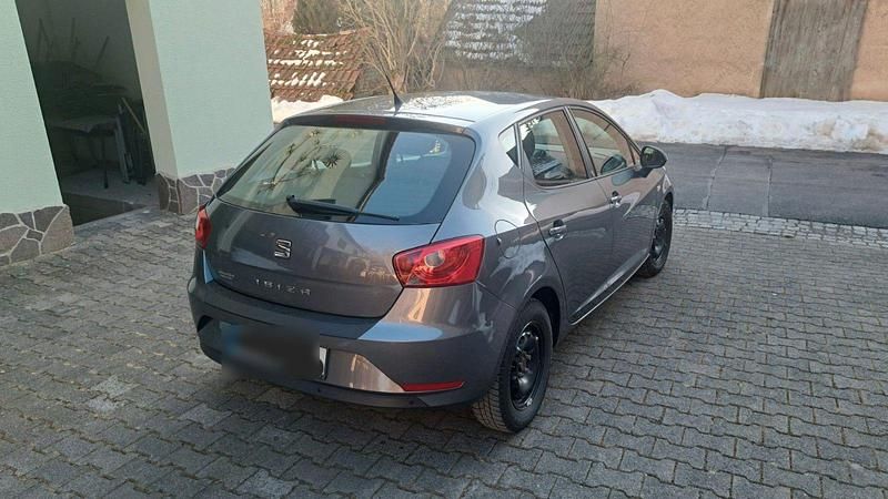 Begagnad Seat Ibiza Reference 75 HK (55 kW) 2017 Grå Halvkombi