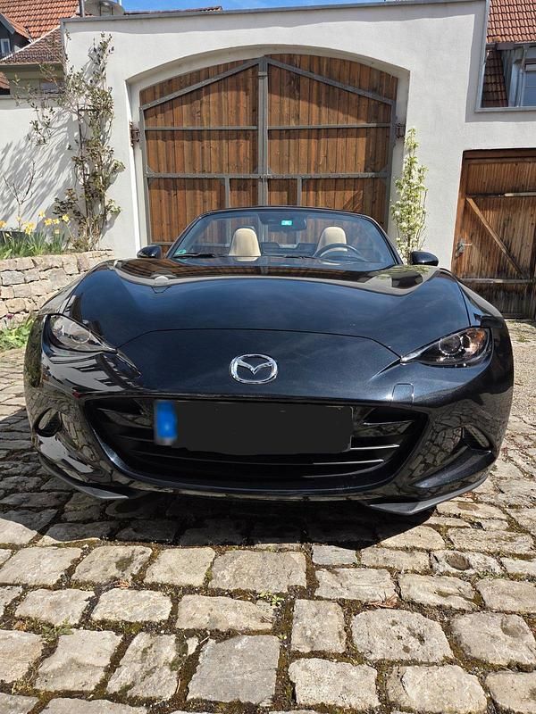 Gebraucht Mazda MX5 184 PS (135 kW) 2020 Schwarz Cabrio