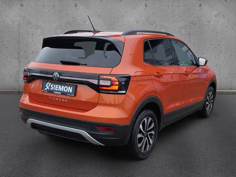 Gebraucht VW T-Cross Active 95 PS (69 kW) 2021 Orange SUV