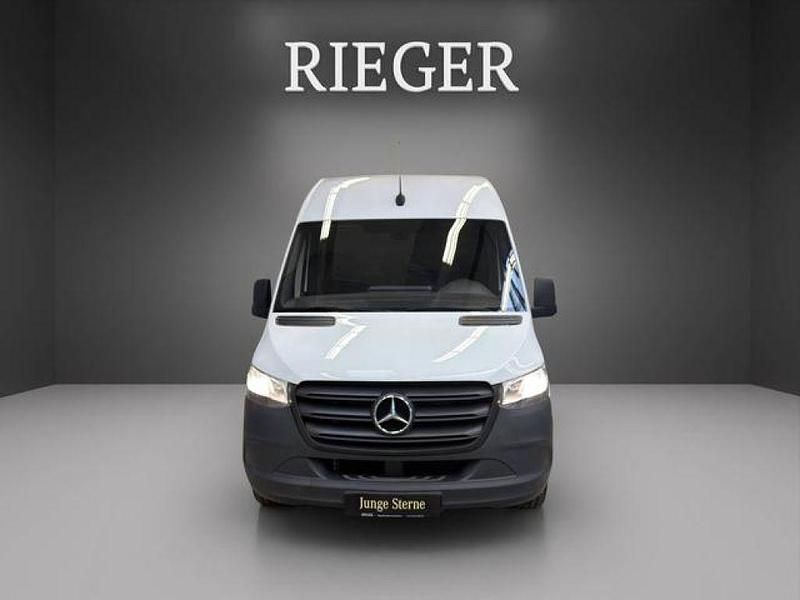 Second-hand Mercedes Sprinter 150 CP (110 kW) 2024 Alb Van