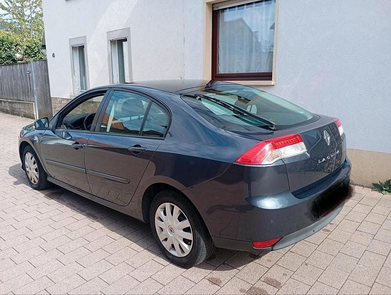 Gebraucht Renault Laguna III 110 PS (80 kW) 2008 Schwarz Limousine