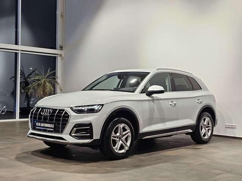 Gletscherweiß metallic (metallic) Gebraucht 2024 Audi Q5 Sport SUV | 43.270 € (Fairer Preis) - Bild 1/1