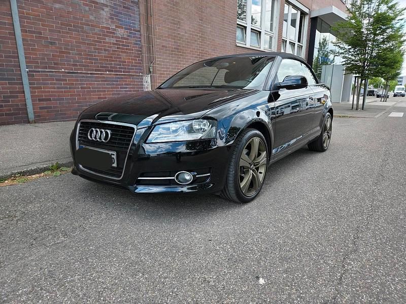 Schwarz Gebraucht 2011 Audi A3 Cabriolet Cabrio | 6.200 € (Guter Preis) - Bild 1/4