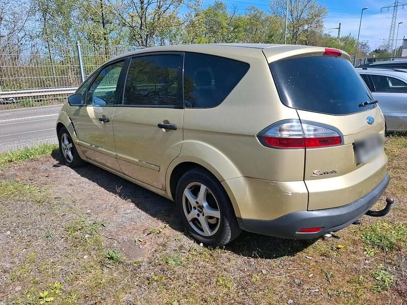 Gebraucht Ford S-MAX 125 PS (91 kW) 2008 Gold Van / Kleinbus