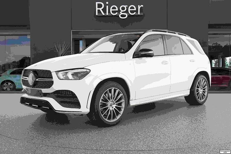 Manufaktur diamantweiß bright (metallic) Gebraucht 2023 Mercedes GLE300 AMG SUV | 58.990 € (Superpreis) - Bild 1/4