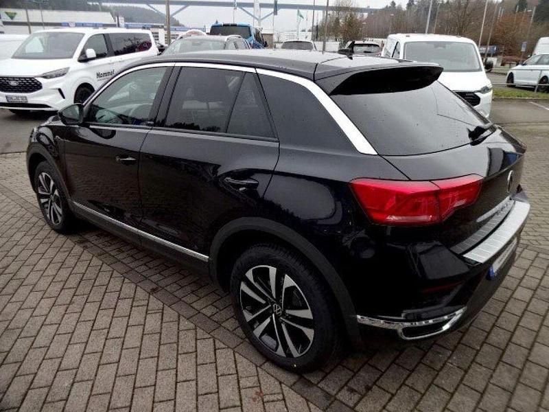 Gebraucht VW T-Roc United 150 PS (110 kW) 2021 Deep black perleffekt (metallic) SUV
