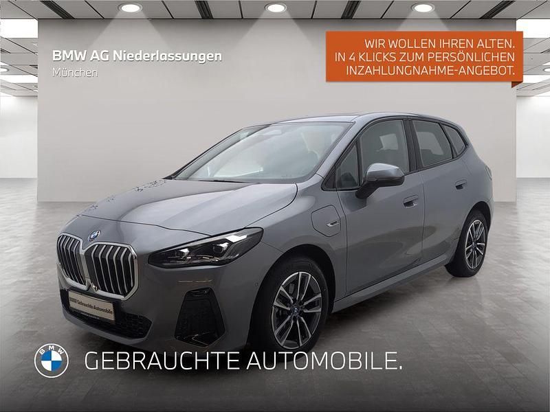 Grau Gebraucht 2022 BMW 225 Active Tourer M Sport Van / Kleinbus | 33.908 € (Fairer Preis) - Bild 1/4