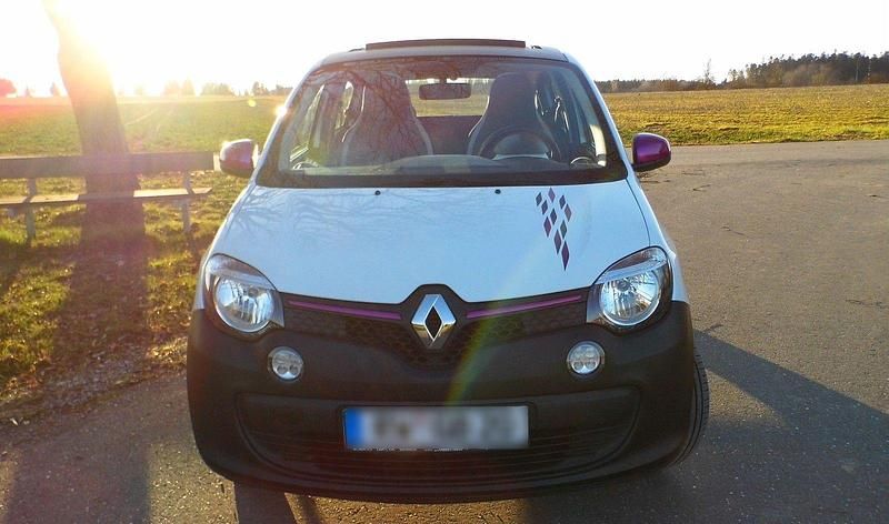 Gebraucht Renault Twingo 90 PS (66 kW) 2015 Weiß Kleinwagen
