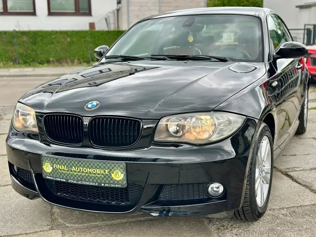Gebraucht BMW 120 Coupé Sport Line 177 PS (130 kW) 2008 Schwarz Coupé