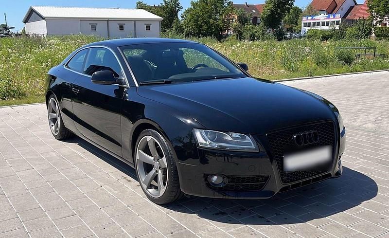 Gebraucht Audi A5 Sport 179 PS (131 kW) 2011 Schwarz Coupé
