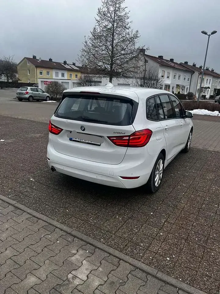 Gebraucht BMW 218 Gran Tourer 150 PS (110 kW) 2017 Weiß Van / Kleinbus