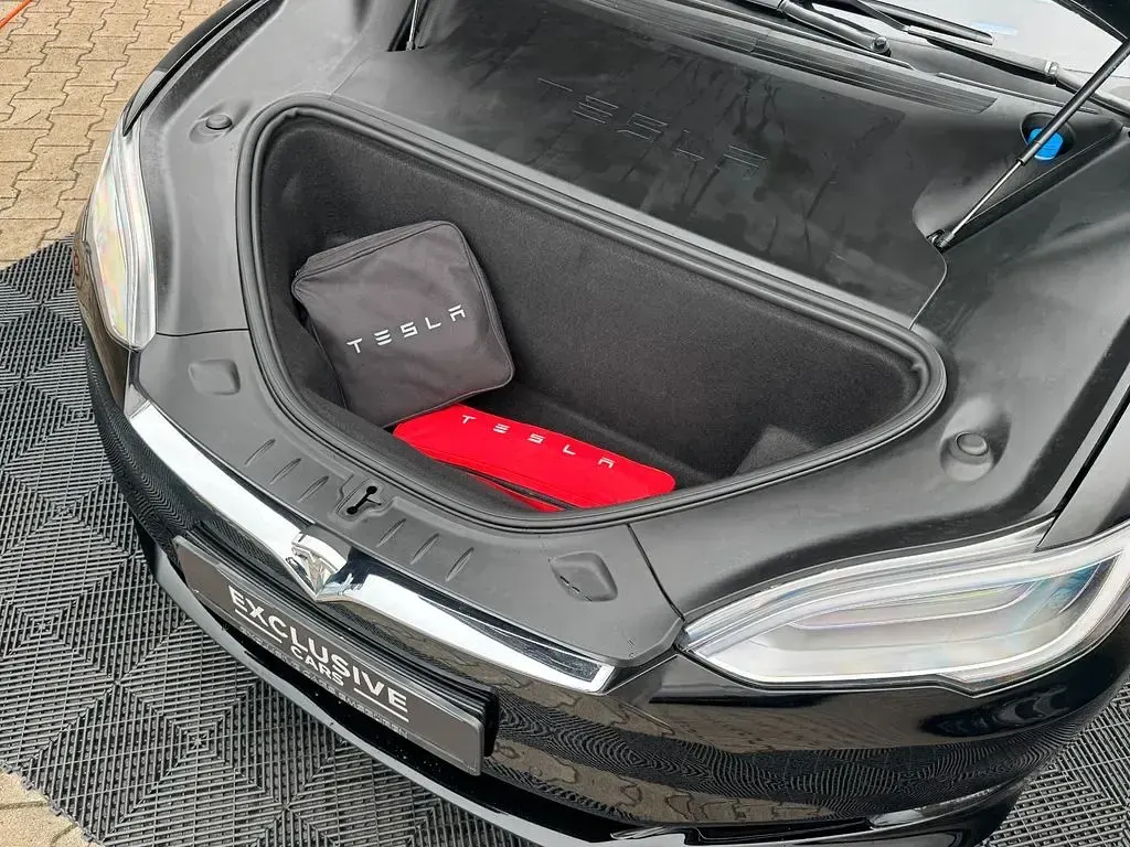 Occasion Tesla Model S 386 kW (525 ch) 2019 Noir Citadine