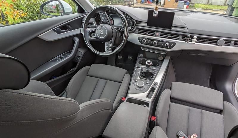 Gebraucht Audi A4 150 PS (110 kW) 2016 Weiß Limousine