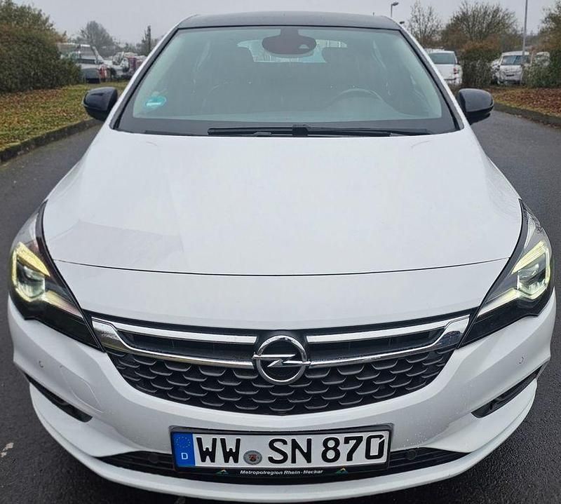 Gebraucht Opel Astra Ultimate 136 PS (100 kW) 2019 Weiß Limousine