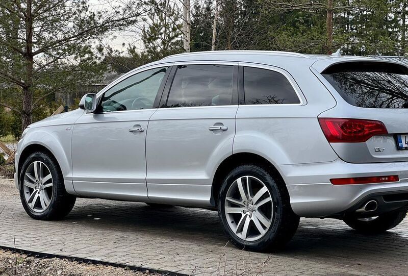 Gebraucht Audi Q7 245 PS (180 kW) 2014 Silber SUV