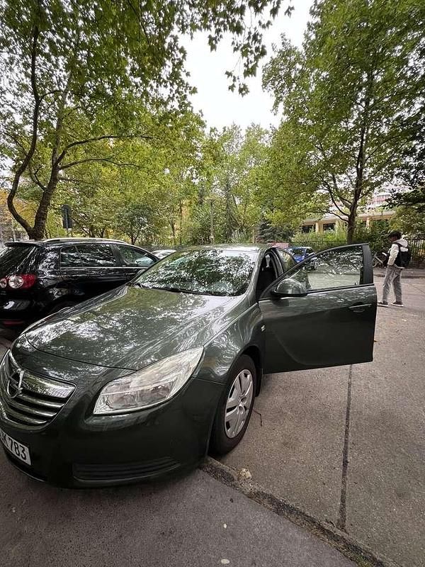 Gebraucht Opel Insignia Edition 116 PS (85 kW) 2009 Limousine