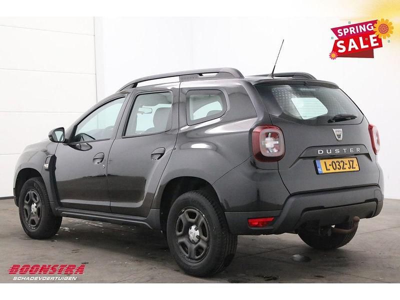 Gebraucht Dacia Duster Essentiel 131 PS (96 kW) 2021 Schwarz SUV