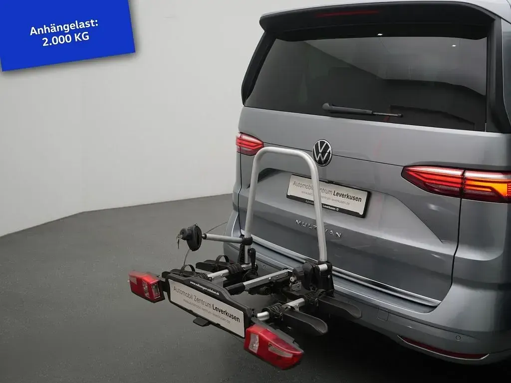 Gebraucht VW Multivan Style 150 PS (110 kW) 2026 Schwarz Van / Kleinbus