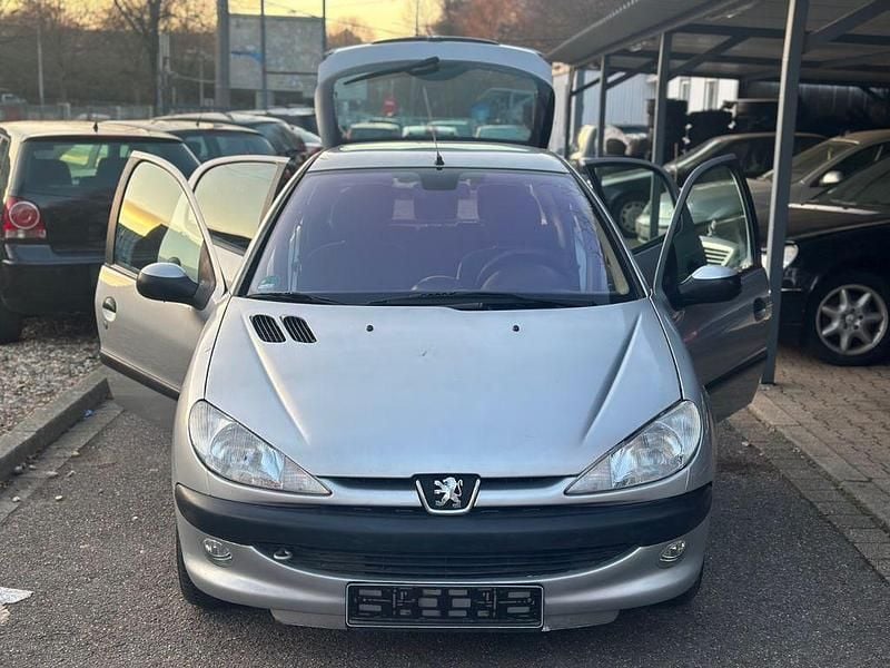 Gebraucht Peugeot 206 Filou 75 PS (55 kW) 2003 Grau Limousine