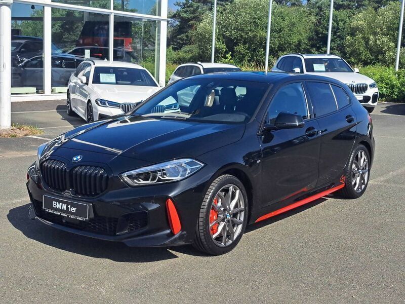 Gebraucht BMW 128 Performance 265 PS (194 kW) 2023 Black sapphire Limousine