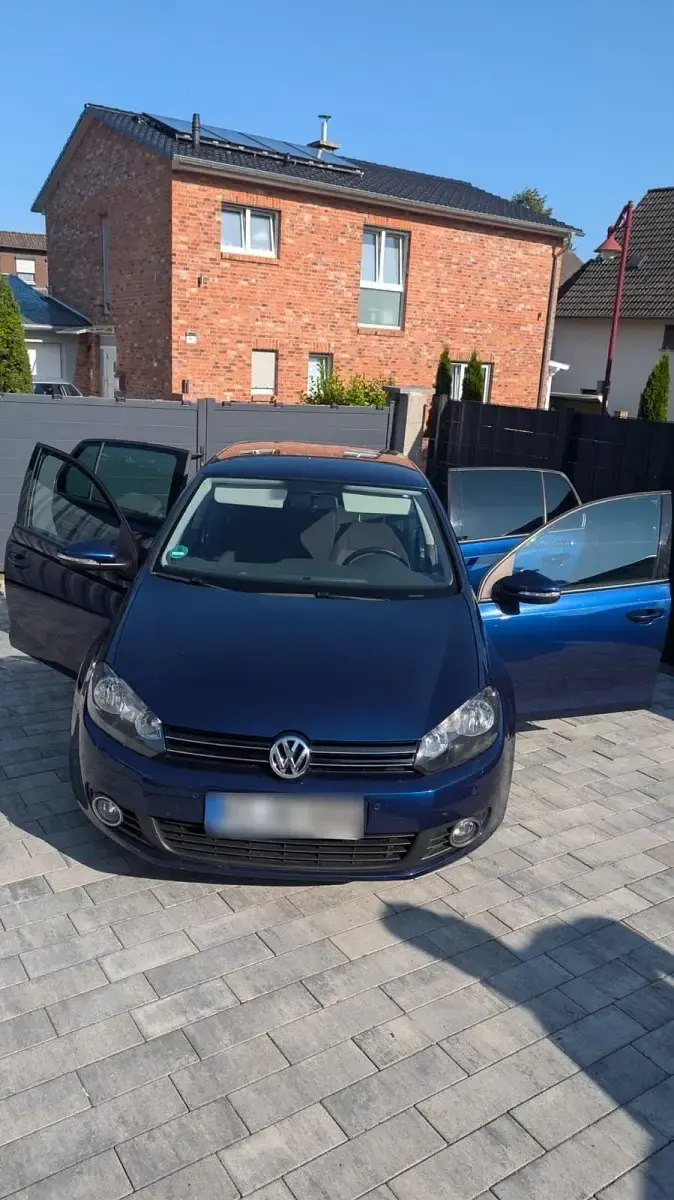 Gebraucht VW Golf VI 160 PS (117 kW) 2009 Blau Kleinwagen