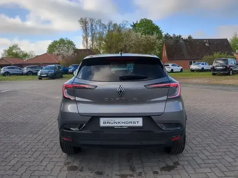Nowe Renault Captur Techno 140 KM (102 kW) 2026 Szary SUV