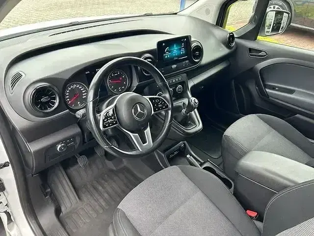 Gebraucht Mercedes Citan 110 102 PS (75 kW) 2023 Arktikweiss Van / Kleinbus