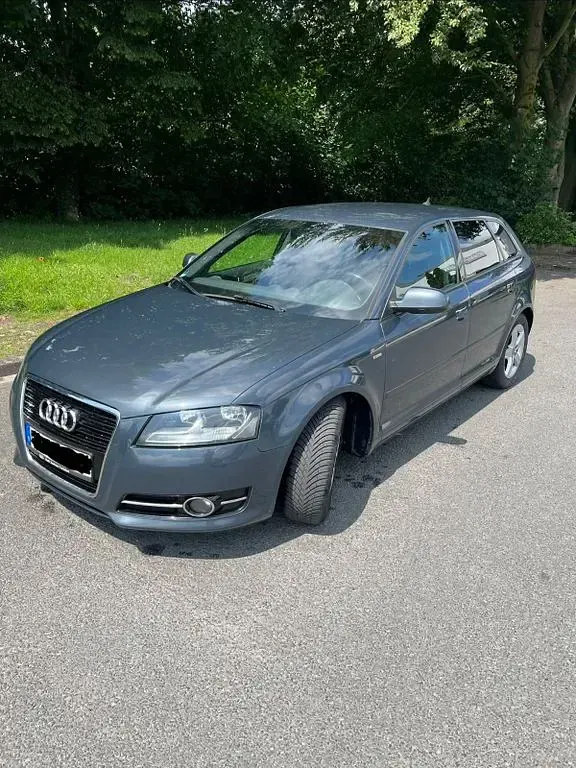 Gebraucht Audi A3 S-Line 170 PS (125 kW) 2011 Grau Kleinwagen