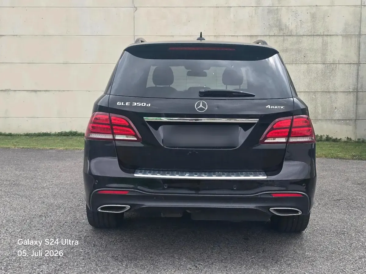 Gebraucht Mercedes GLE350 258 PS (189 kW) 2018 Schwarz SUV