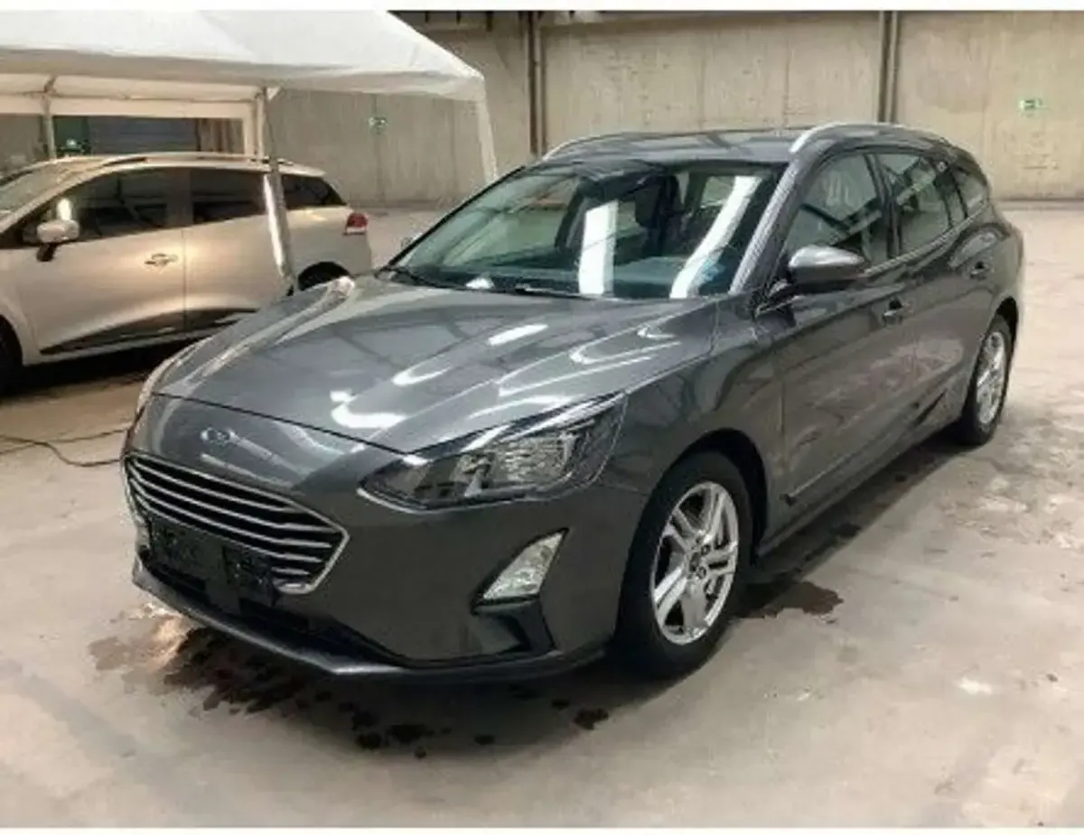 Gebraucht Ford Focus Cool & Connect 120 PS (88 kW) 2020 Grau Kombi