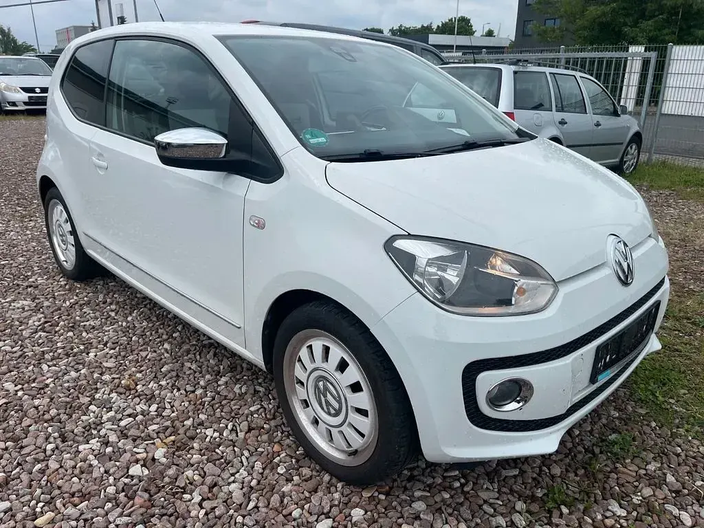 Gebraucht VW up! 75 PS (55 kW) 2011 Weiß Kleinwagen