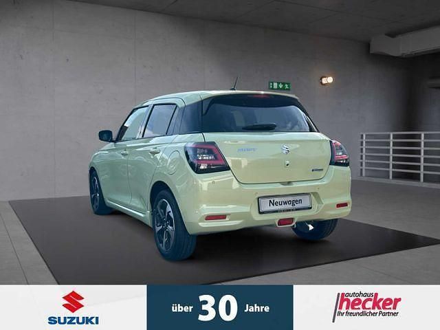 Neu Suzuki Swift Comfort+ 83 PS (61 kW) 2025 Gelb Kleinwagen