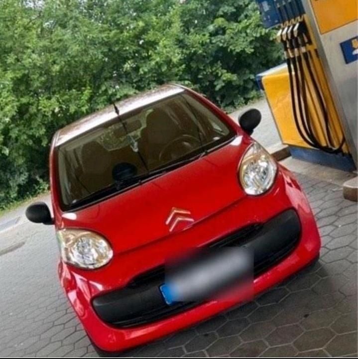 Rot Gebraucht 2010 Citroën C1 Kleinwagen | 1.450 € (Guter Preis) - Bild 1/4