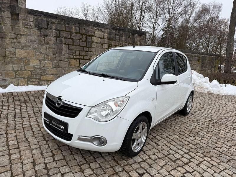Weiß Gebraucht 2010 Opel Agila Edition Limousine | 2.999 € (Fairer Preis) - Bild 1/4