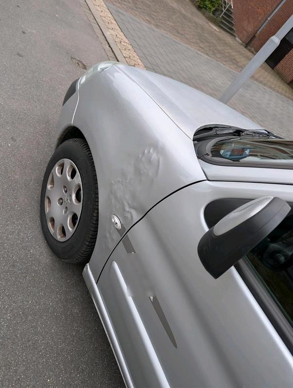 Gebraucht Peugeot Partner 109 PS (80 kW) 2006 Silber Van / Kleinbus