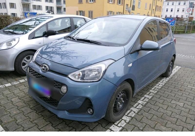 Blau Gebraucht 2018 Hyundai i10 Kleinwagen | 8.000 € (Fairer Preis) - Bild 1/4