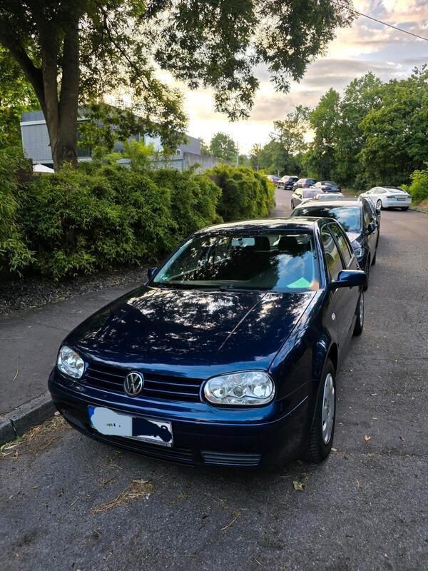 Blau Gebraucht 2003 VW Golf IV Limousine | 3.400 € (Teuer) - Bild 1/4