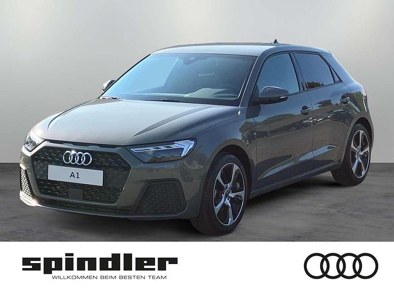 Chronosgrau metallic Neu 2025 Audi A1 Kleinwagen | 28.080 € (Guter Preis) - Bild 1/4