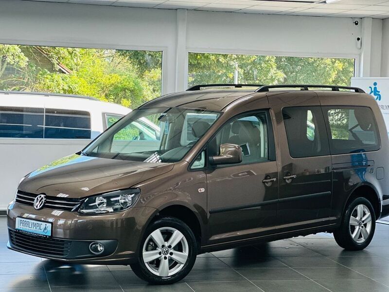 Używany VW Caddy Maxi 102 KM (75 kW) 2012 Brązowy Minivan